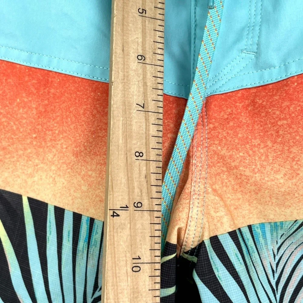Quiksilver Surfsilk Panel 20 Board Shorts‎ Mens 29 Tropical Palm Leaf Beach Swim